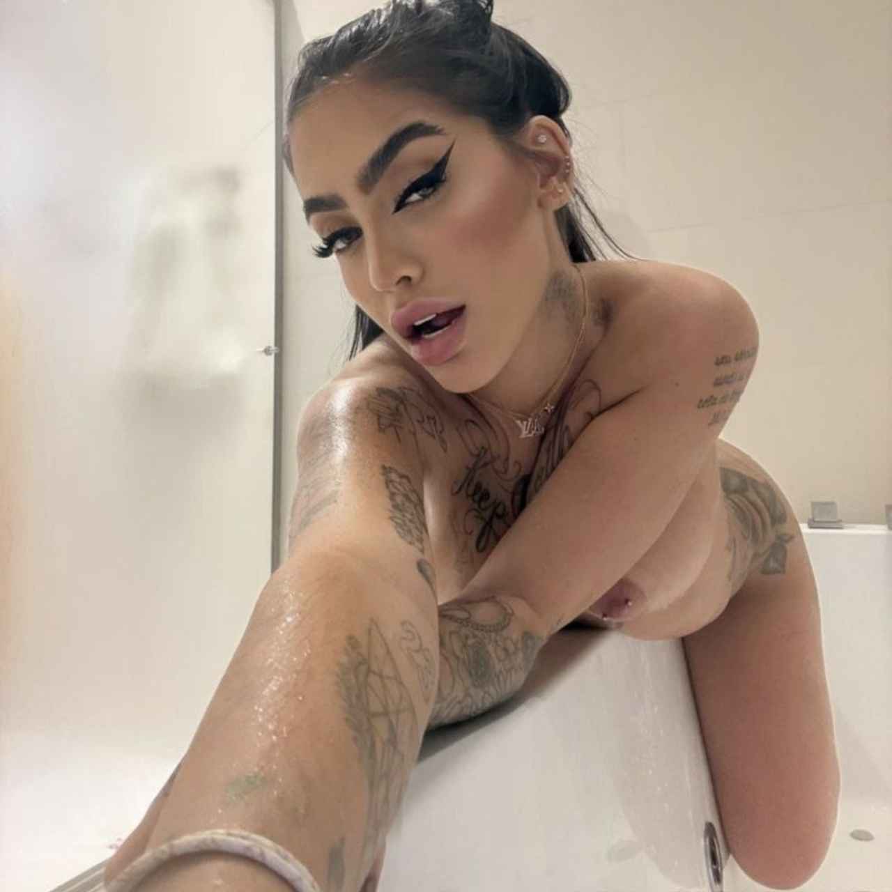 Cópia de Cópia de Cópia de Tenha acesso exclusivo a mais de 200 conteúdos da Juliana Bonde. (1280 x 1280 px) (5)
